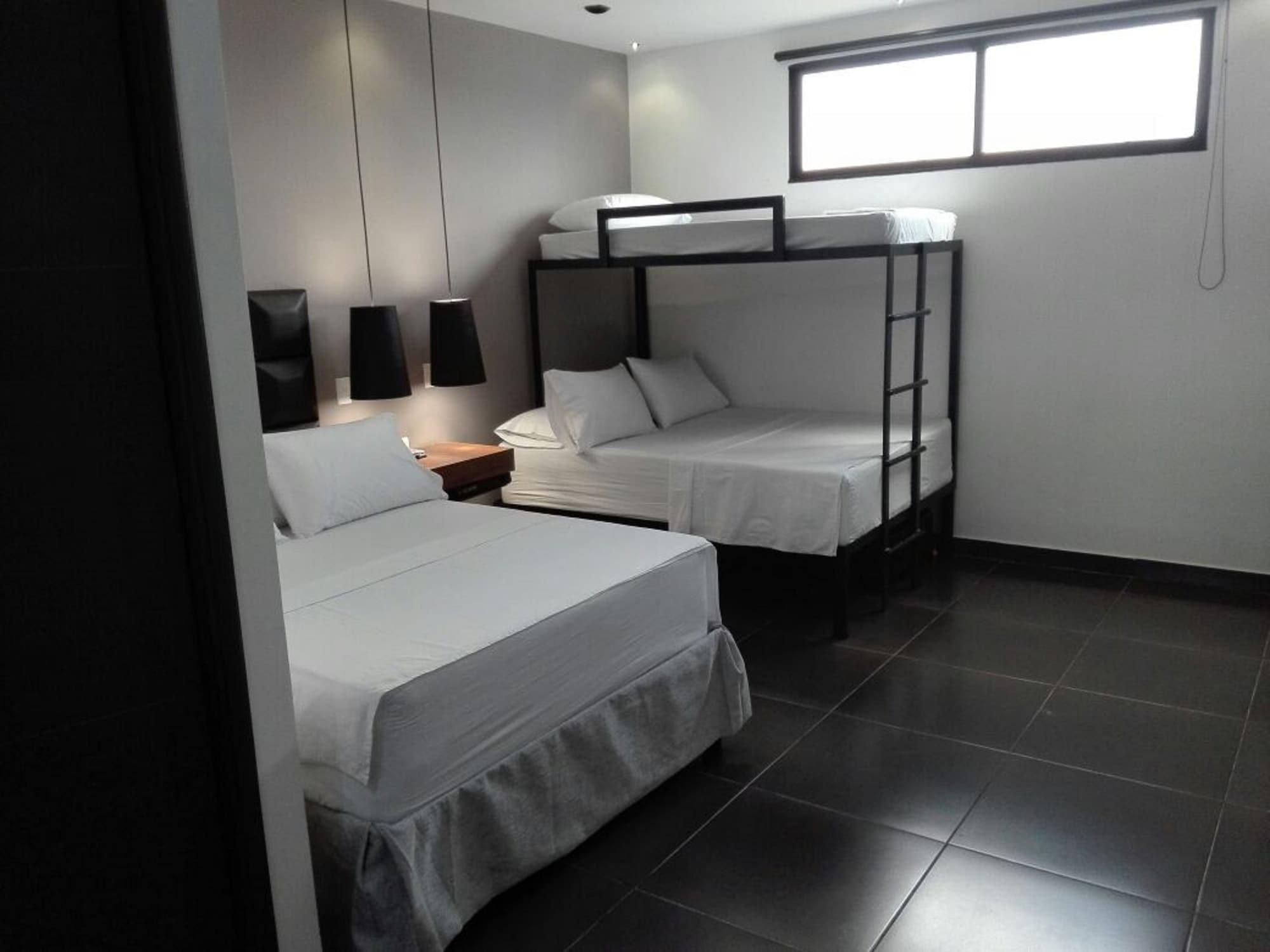 Dc Hotel 3*